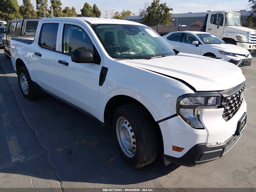 2025 Ford Maverick VIN 3FTTW8A32SRA14164 — IAAI salvage auction photo