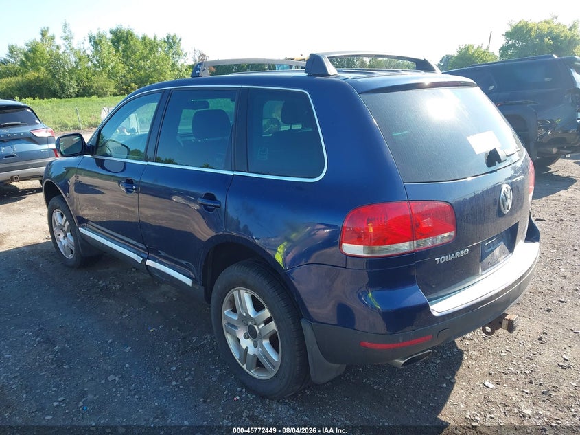 2004 Volkswagen Touareg VIN WVGCM67L64D013611 IAAI salvage auction — NORMAL WEAR, Clear (New York), sold $550 on 2026-08-06 (photo 3)
