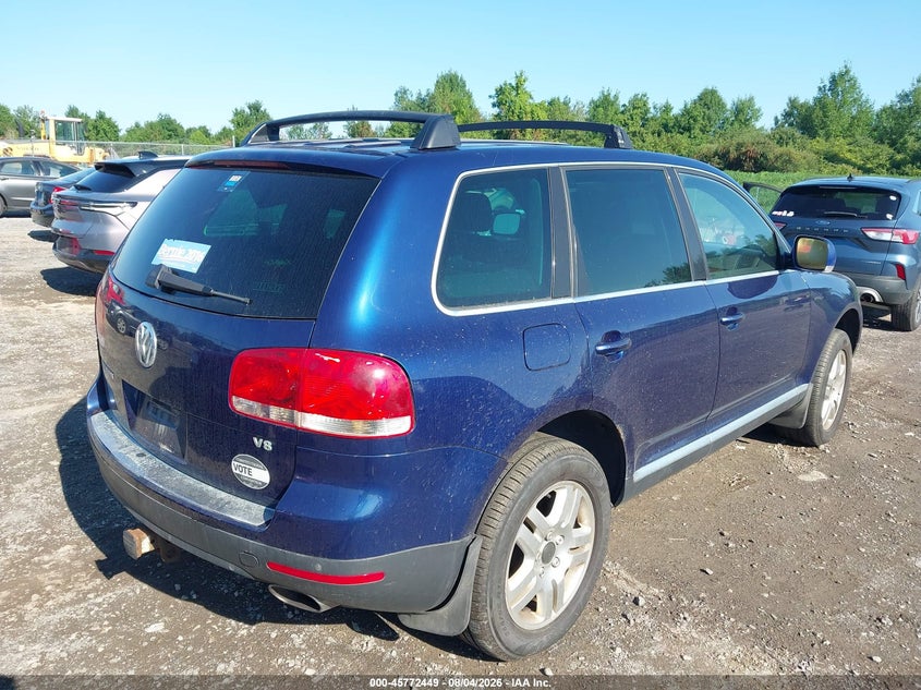 2004 Volkswagen Touareg VIN WVGCM67L64D013611 IAAI salvage auction — NORMAL WEAR, Clear (New York), sold $550 on 2026-08-06 (photo 4)