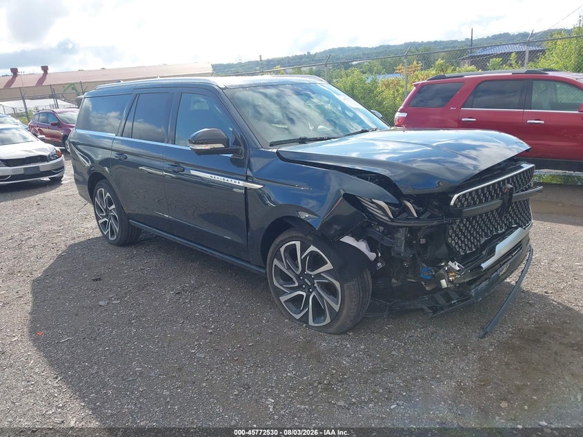 2026 Lincoln Navigator VIN 5LMJJ3LG2TEL09870 — IAAI salvage auction photo