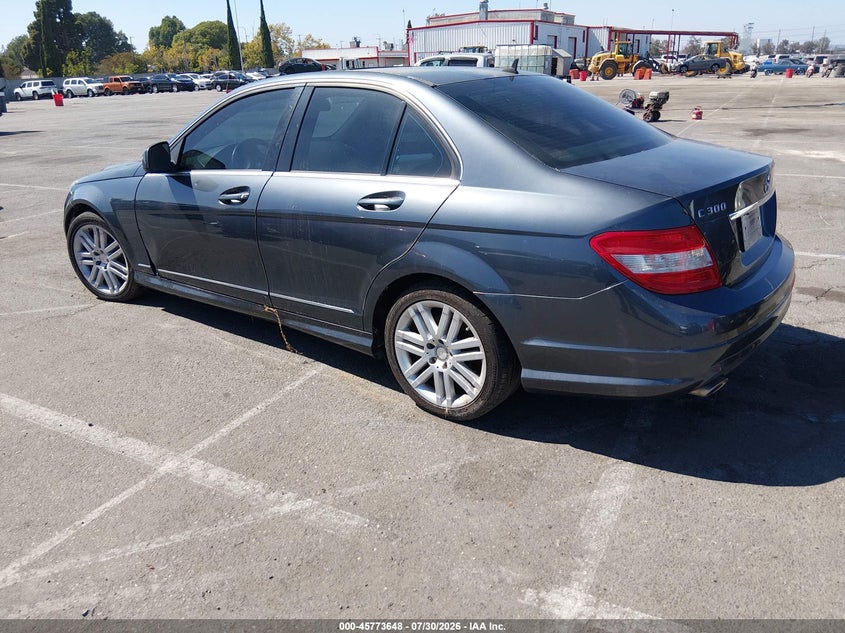 2009 Mercedes-benz C class VIN WDDGF54X69R060588 IAAI salvage auction — RIGHT FRONT, Salvage Title - Dealer (California), sold $300 on 2026-08-13 (photo 3)