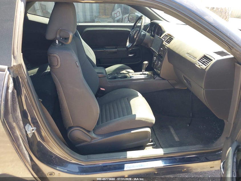 2012 Dodge Challenger VIN 2C3CDYAG8CH128258 IAAI salvage auction — FRONT END, Salvage Title, sold $1,200 on 2026-08-10 (photo 5)