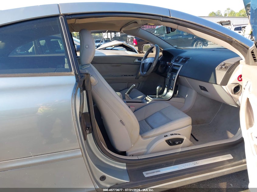 2007 Volvo C70 VIN YV1MC68257J017702 IAAI salvage auction — NORMAL WEAR, Clear (North Carolina), sold $550 on 2026-08-06 (photo 5)