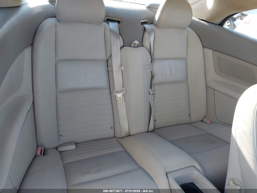 2007 Volvo C70 VIN YV1MC68257J017702 IAAI salvage auction — NORMAL WEAR, Clear (North Carolina), sold $550 on 2026-08-06 (photo 8)