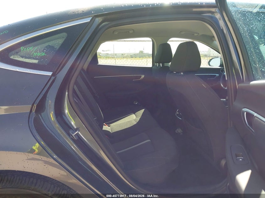 2026 Hyundai Sonata VIN KMHL24JJ1TA164728 IAAI salvage auction — REAR END, Salvage Title, sold $14,500 on 2026-09-22 (photo 8)