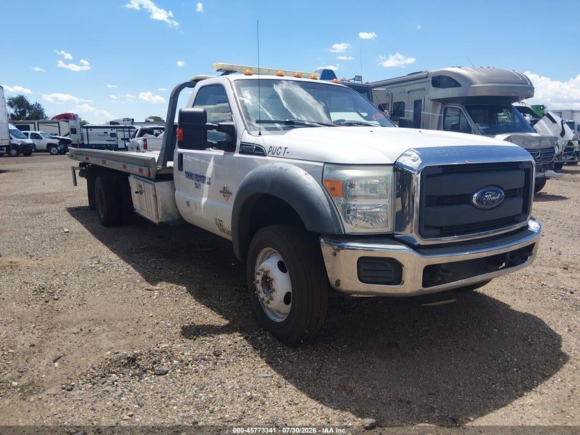 2014 Ford F550 VIN 1FDUF5HT0EEA86539 — IAAI salvage auction photo