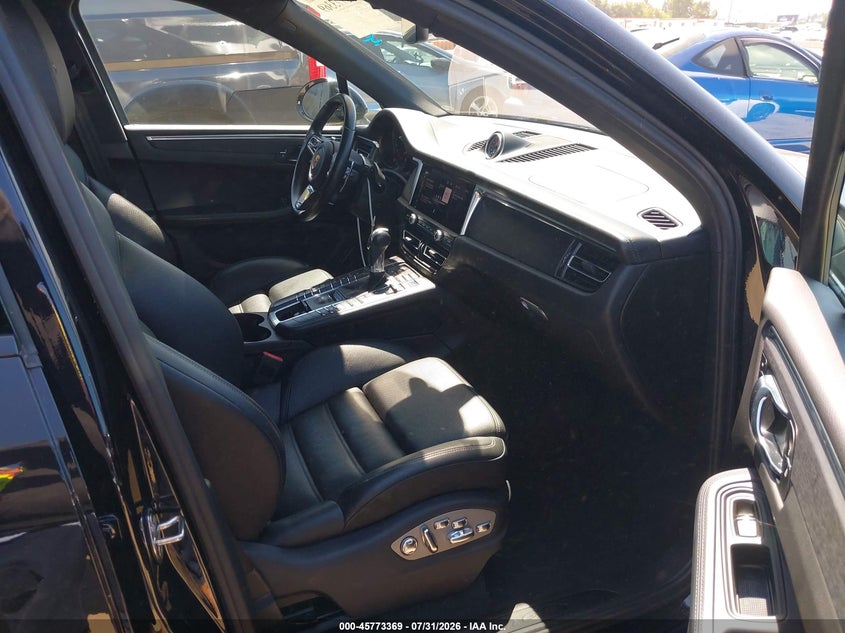 2021 Porsche Macan VIN WP1AG2A53MLB52380 IAAI salvage auction — FRONT END, Salvage (California), sold $19,800 on 2026-08-10 (photo 5)