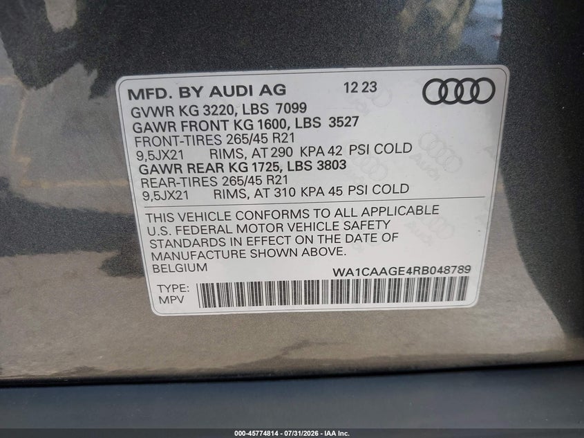 2024 Audi Q8 VIN WA1CAAGE4RB048789 IAAI salvage auction — FRONT END, Salvage Title, sold $15,725 on 2026-09-03 (photo 9)