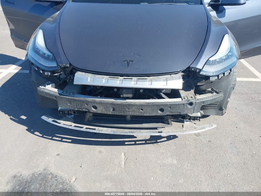 2020 Tesla Model y VIN 5YJYGDEF1LF002560 IAAI salvage auction — FRONT END, Salvage (California), sold $10,600 on 2026-08-18 (photo 6)