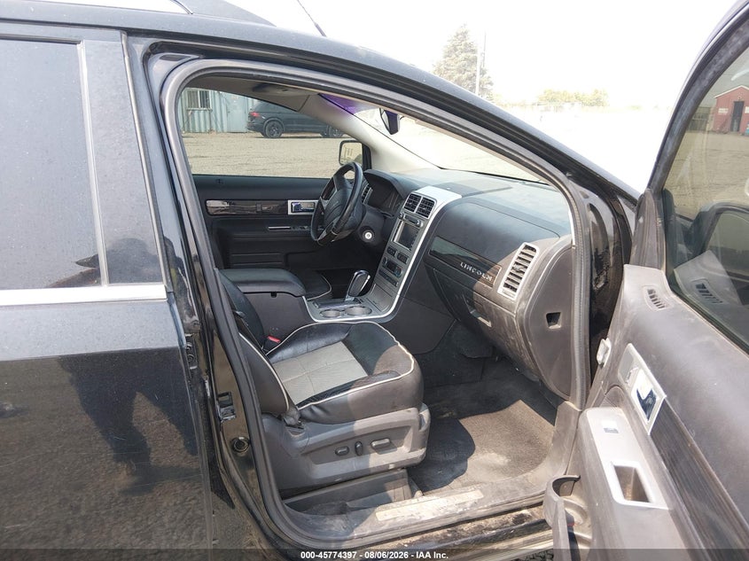 2009 Lincoln Mkx VIN 2LMDU88C59BJ12274 IAAI salvage auction — LEFT SIDE, Salvage (Oregon), sold $400 on 2026-09-23 (photo 5)