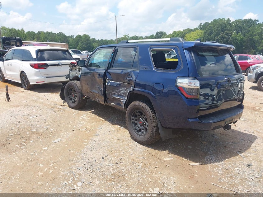 2021 Toyota 4runner VIN JTEEU5JR2M5246783 IAAI salvage auction — FRONT END, Salvage Title, sold $11,500 on 2026-08-31 (photo 3)