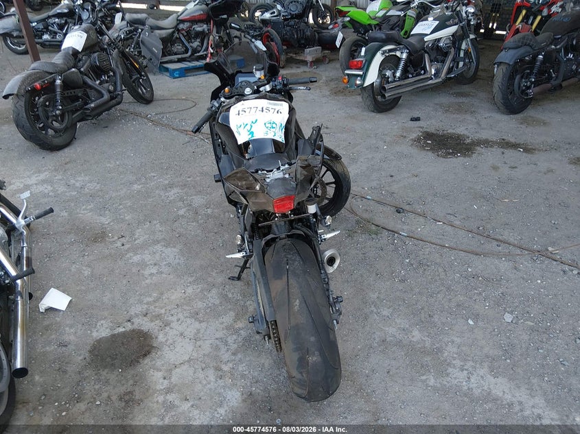2025 Yamaha Yzf VIN JYARM38Y2SA003577 IAAI salvage auction — FRONT END, Salvage (California), sold $1,475 on 2026-08-17 (photo 6)