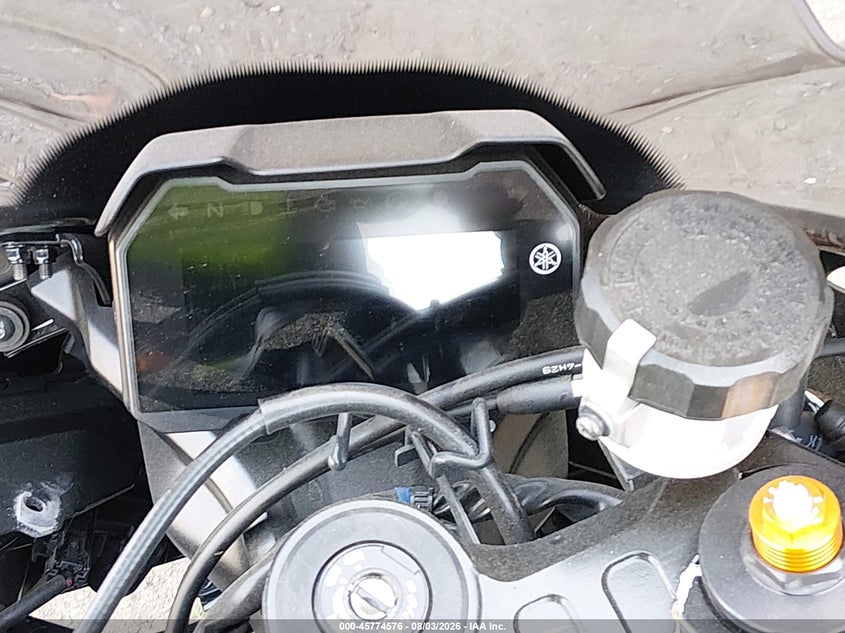 2025 Yamaha Yzf VIN JYARM38Y2SA003577 IAAI salvage auction — FRONT END, Salvage (California), sold $1,475 on 2026-08-17 (photo 7)