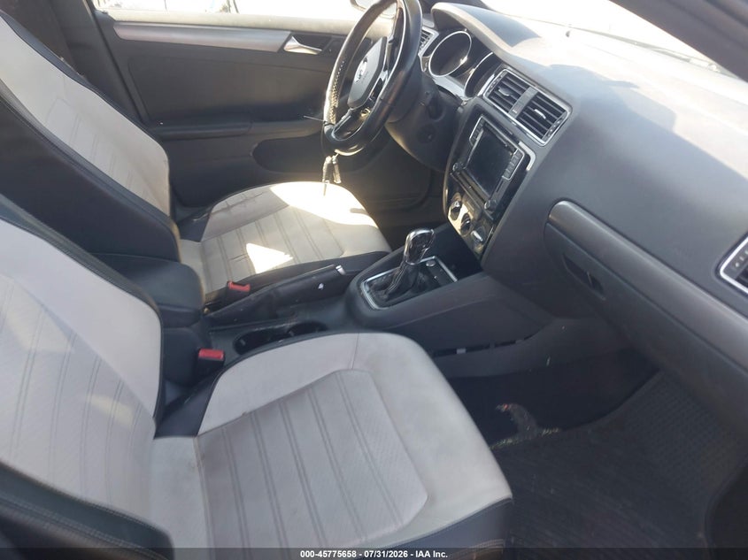 2016 Volkswagen Jetta VIN 3VWD17AJ9GM377302 IAAI salvage auction — LEFT FRONT, Salvage (California), sold $1,650 on 2026-08-10 (photo 5)