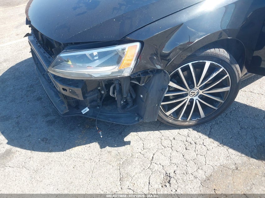 2016 Volkswagen Jetta VIN 3VWD17AJ9GM377302 IAAI salvage auction — LEFT FRONT, Salvage (California), sold $1,650 on 2026-08-10 (photo 6)