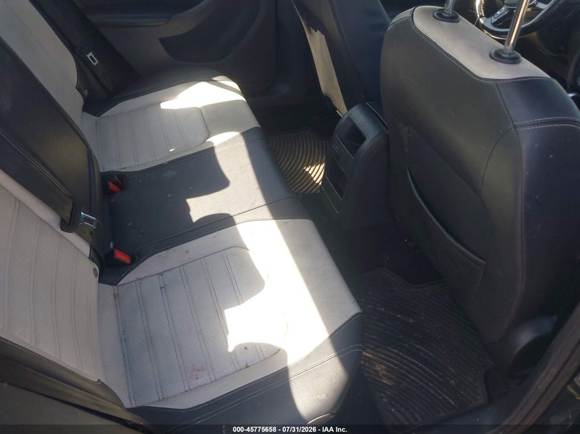 2016 Volkswagen Jetta VIN 3VWD17AJ9GM377302 IAAI salvage auction — LEFT FRONT, Salvage (California), sold $1,650 on 2026-08-10 (photo 8)