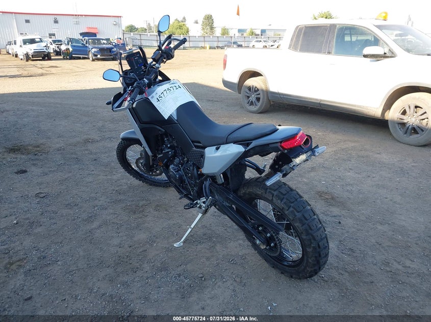 2026 Yamaha VIN JYADM17E8TA004417 IAAI salvage auction — SIDE, Bill Of Sale (Washington), sold $7,300 on 2026-08-25 (photo 3)
