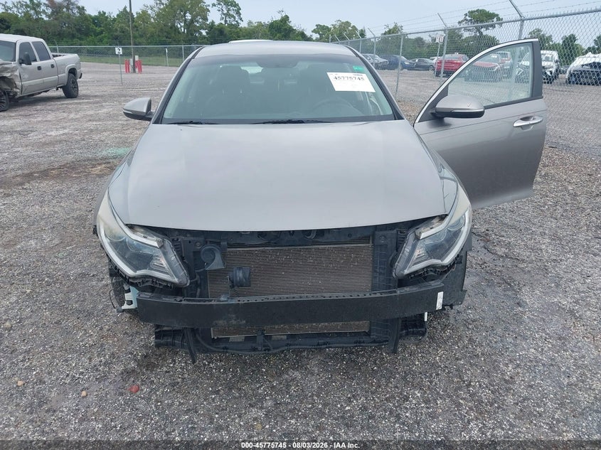 2017 Kia Optima VIN 5XXGT4L38HG137989 IAAI salvage auction — FRONT END, Salvage Title, sold $1,650 on 2026-09-02 (photo 6)