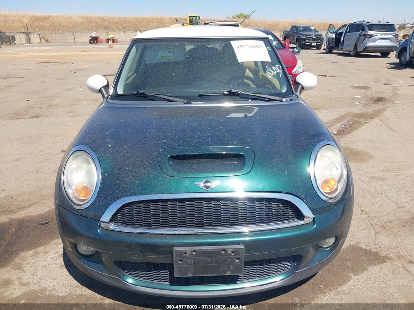 2010 Mini Cooper VIN WMWMF7C54ATZ71421 IAAI salvage auction — NORMAL WEAR, Clear - Dealer Only (California), sold $300 on 2026-08-12 (photo 6)