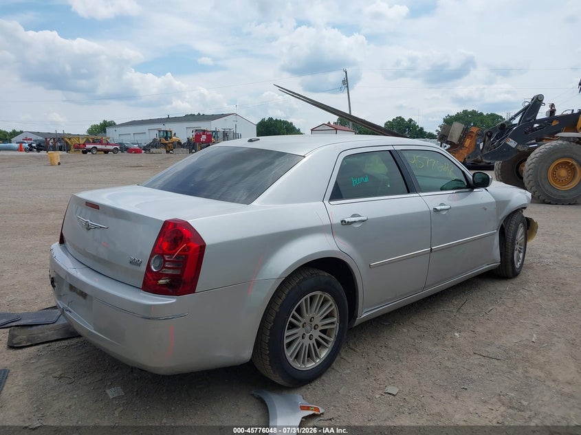 2010 Chrysler 300 VIN 2C3CA5CV8AH191523 IAAI salvage auction — FRONT & REAR, Clear (Indiana), sold $600 on 2026-09-10 (photo 4)