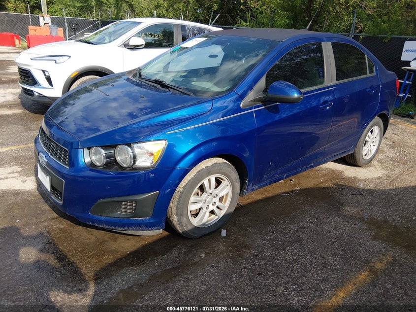2013 Chevrolet SONIC VIN 1G1JC5SG8D4238186 IAAI salvage auction — RIGHT SIDE, Salvage Title, sold $525 on 2026-10-05 (photo 2)