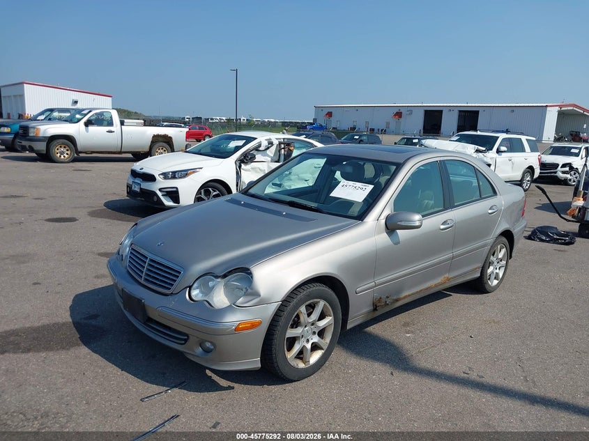 2007 Mercedes-benz C-klasse VIN WDBRF92J57F906974 IAAI salvage auction — FRONT END, Parts Only Bos (Minnesota), sold $75 on 2026-08-17 (photo 2)