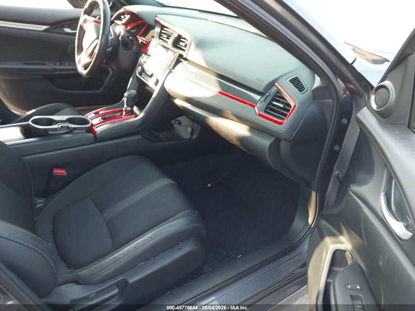 2019 Honda Civic VIN 2HGFC2F84KH547184 IAAI salvage auction — LEFT SIDE, Wait Title, sold $2,150 on 2026-09-27 (photo 5)