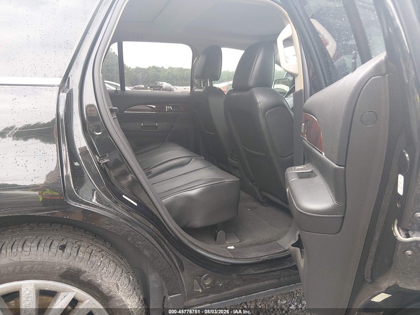 2011 Lincoln Mkx VIN 2LMDJ6JK6BBJ09341 IAAI salvage auction — RIGHT REAR, Salvage (South Carolina), sold $900 on 2026-09-08 (photo 8)