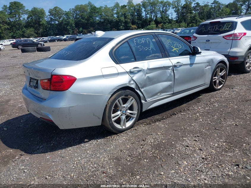 2014 BMW VIN WBA3B3G52ENR82888 IAAI salvage auction — RIGHT SIDE, Salvage Title, sold $25 on 2026-08-18 (photo 4)