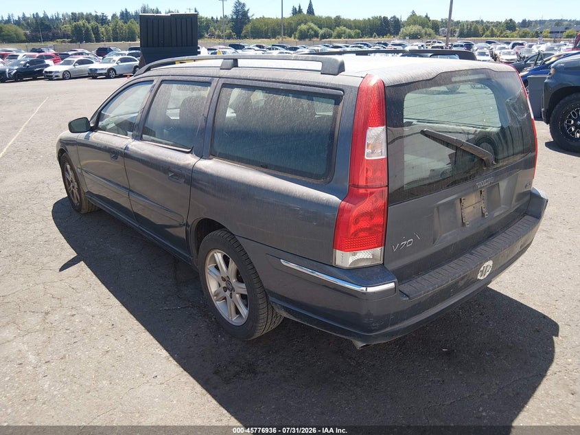 2005 Volvo V70 VIN YV1SW592952470929 IAAI salvage auction — NORMAL WEAR, Clear-Dealer Only (Washington), sold $1,550 on 2026-08-20 (photo 3)