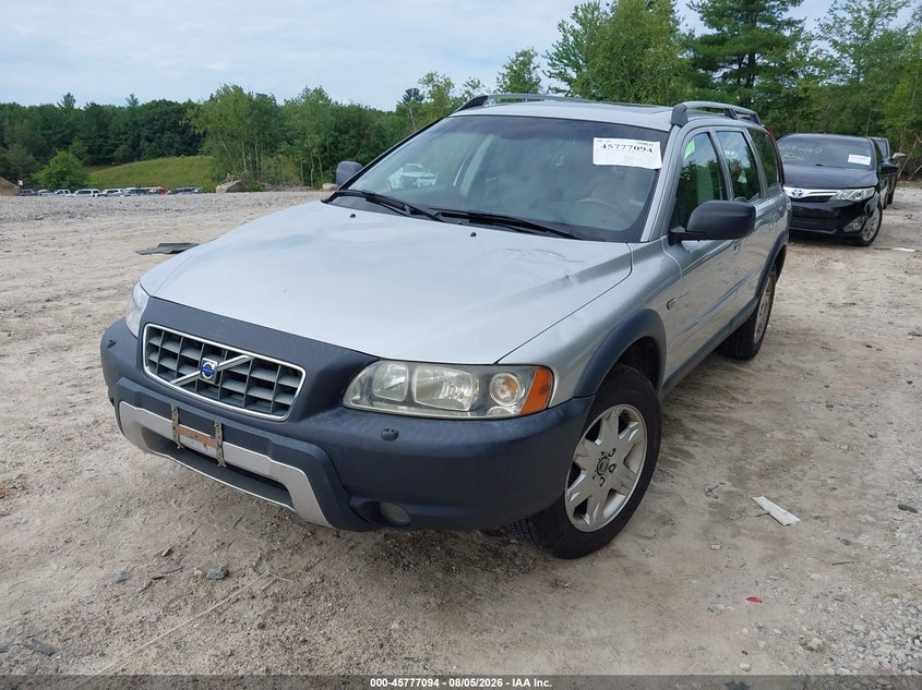 2005 Volvo Xc70 VIN YV1SZ592X51198923 IAAI salvage auction — REAR END, Clear (Massachusetts), sold $100 on 2026-08-18 (photo 2)