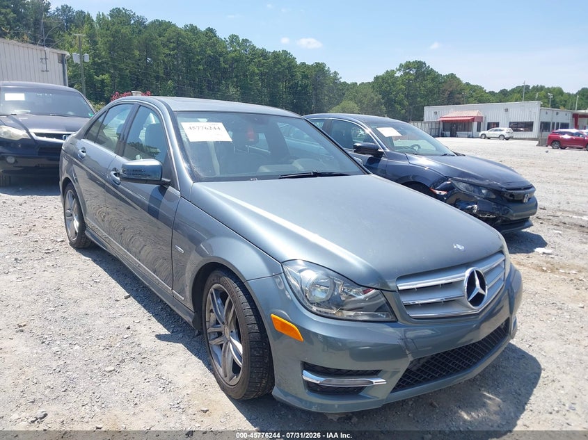 2012 Mercedes-benz C-klasse VIN WDDGF4HB1CA631273 IAAI salvage auction — NORMAL WEAR, Clear (Georgia), sold $2,650 on 2026-08-11 (photo 1)
