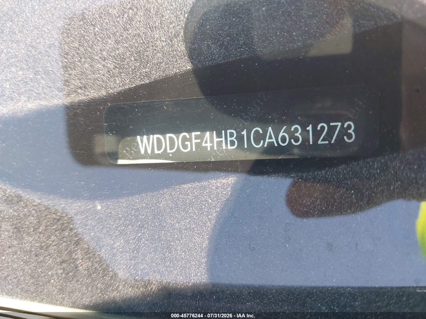 2012 Mercedes-benz C-klasse VIN WDDGF4HB1CA631273 IAAI salvage auction — NORMAL WEAR, Clear (Georgia), sold $2,650 on 2026-08-11 (photo 9)