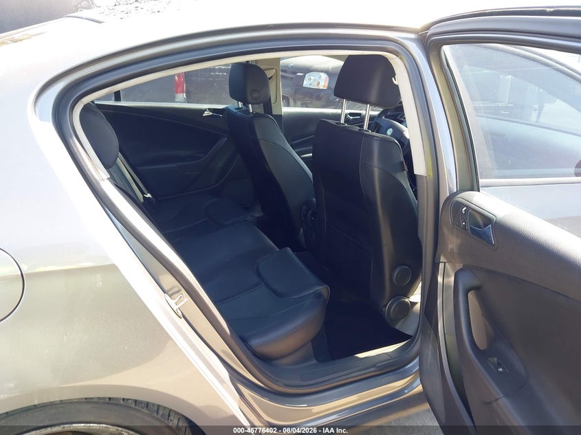 2006 Volkswagen Passat VIN WVWGK93C36P153698 IAAI salvage auction — NORMAL WEAR, Clear - Dealer Only (California), sold $775 on 2026-08-12 (photo 8)