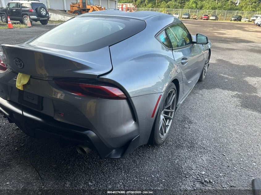 2021 Toyota Supra VIN WZ1DB0C04MW034700 IAAI salvage auction — FRONT END, Clear (New Jersey), sold $15,675 on 2026-08-06 (photo 4)
