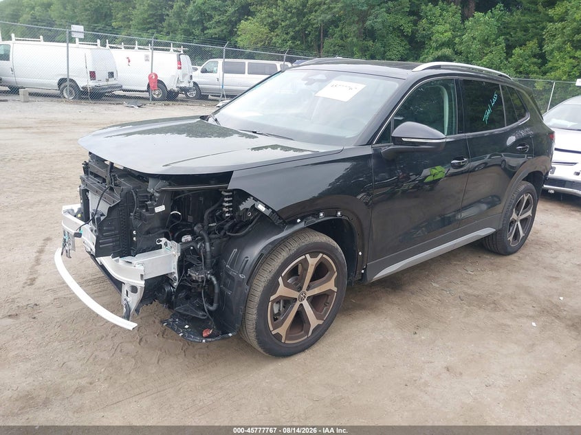 2026 Volkswagen Tiguan VIN 3VVMR7RMXTM033886 IAAI salvage auction — FRONT & REAR, Wait Title, sold $11,500 on 2026-08-29 (photo 2)