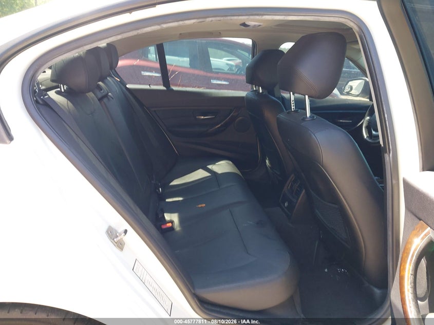 2015 BMW 3er VIN WBA3A5C5XFF609405 IAAI salvage auction — FRONT END, Nrc Lienholder Repossession Paperwork (South Carolina), sold $25 on 2026-08-18 (photo 8)