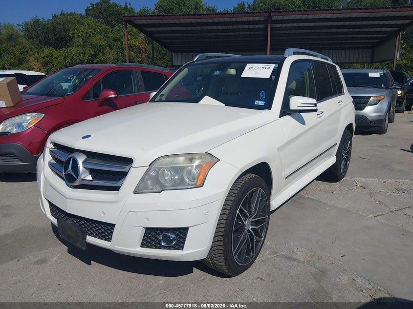 2010 Mercedes-benz Glk-class VIN WDCGG5GB0AF415228 IAAI salvage auction — NORMAL WEAR, Original (Texas), sold $2,925 on 2026-08-10 (photo 2)