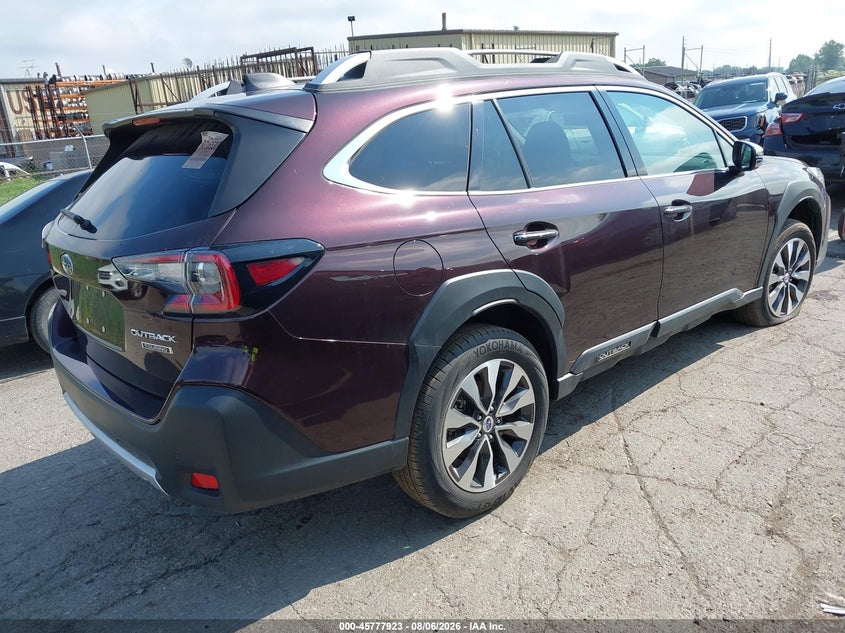 2025 Subaru Outback VIN 4S4BTAPC8S3240612 IAAI salvage auction — LEFT FRONT, Clear (Michigan), sold $18,500 on 2026-08-20 (photo 4)