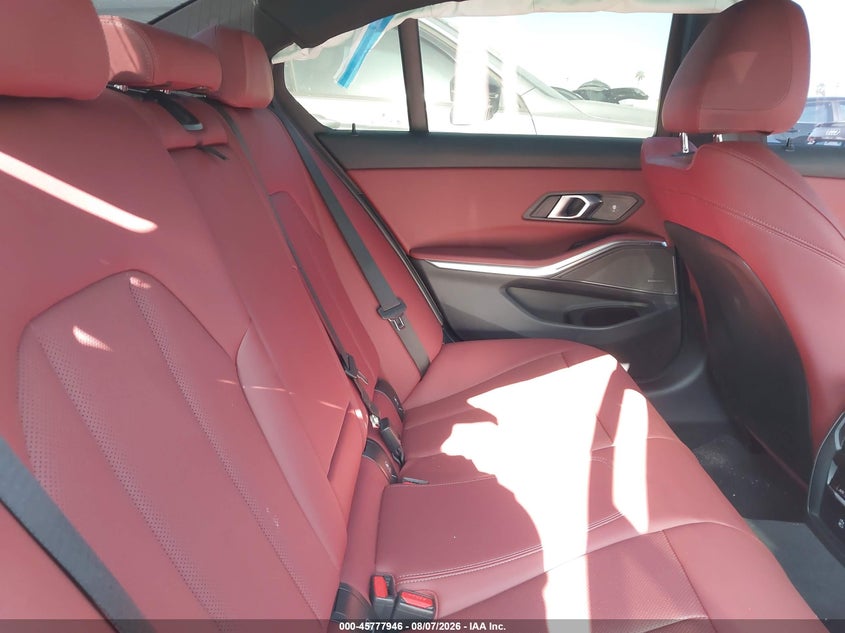 2025 BMW 3er VIN 3MW59FT02S8F73787 IAAI salvage auction — FRONT END, Wait Title, sold $22,300 on 2026-08-19 (photo 8)