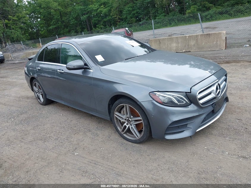 2017 Mercedes-benz E-klasse VIN WDDZF4JBXHA033127 IAAI salvage auction — REAR END, Parts Only Bos (Maryland), sold $4,600 on 2026-08-19 (photo 1)