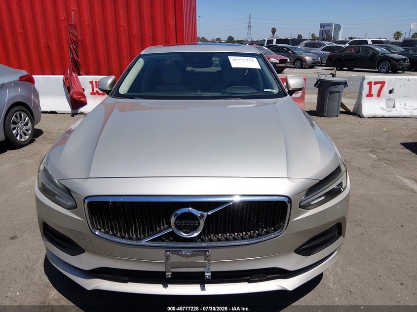 2017 Volvo S90 VIN YV1A22MK0H1016172 IAAI salvage auction — NORMAL WEAR, Wait Title, sold $7,500 on 2026-09-06 (photo 6)