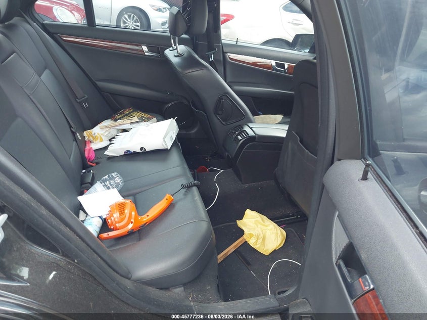 2011 Mercedes-benz C class VIN WDDGF5EB7BA519408 IAAI salvage auction — FRONT & REAR, Parts Only Bos (Maryland), sold $500 on 2026-08-12 (photo 8)