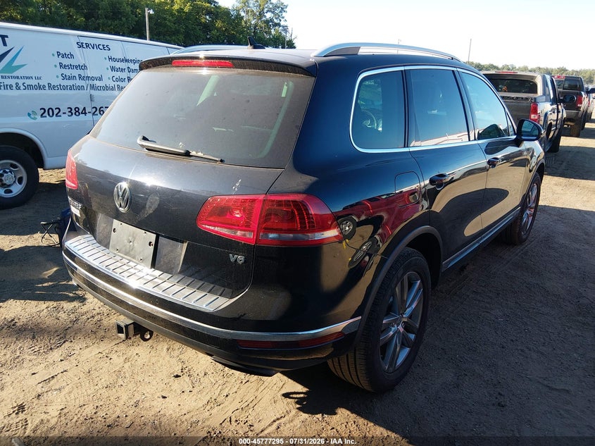 2015 Volkswagen Touareg VIN WVGEF9BPXFD006811 IAAI salvage auction — FRONT END, Clear (Maryland), sold $2,000 on 2026-08-05 (photo 4)
