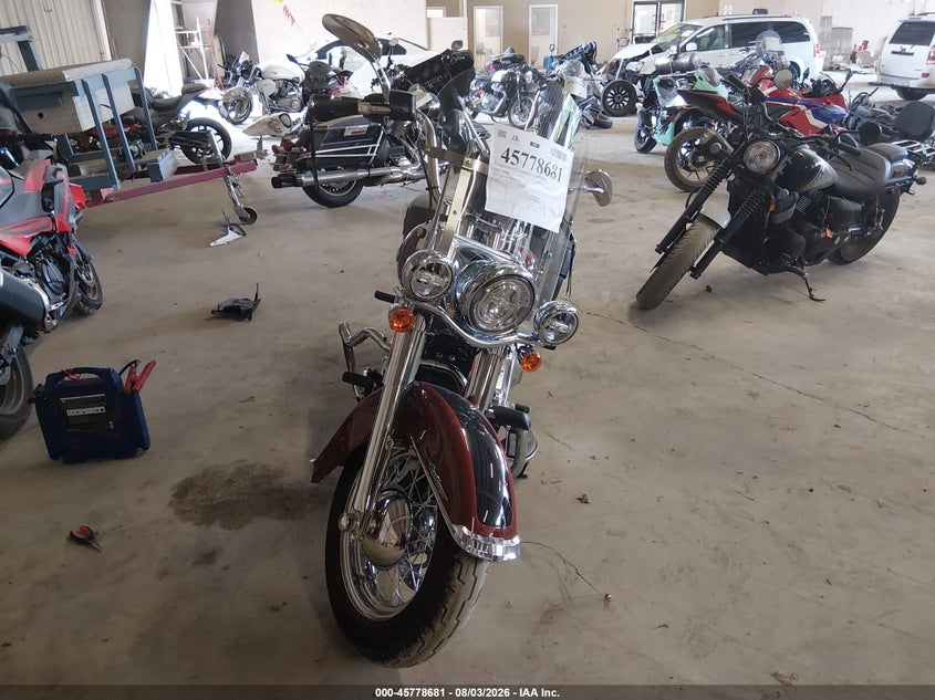 2024 Harley-davidson Softail VIN 1HD1YBK16RB022082 IAAI salvage auction — RIGHT SIDE, Salvage (Tennessee), sold $6,550 on 2026-09-09 (photo 5)
