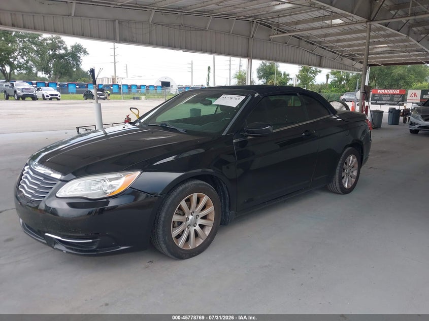 2012 Chrysler 200 VIN 1C3BCBEB4CN168807 IAAI salvage auction — FRONT END, Wait Title, sold $825 on 2026-08-20 (photo 2)