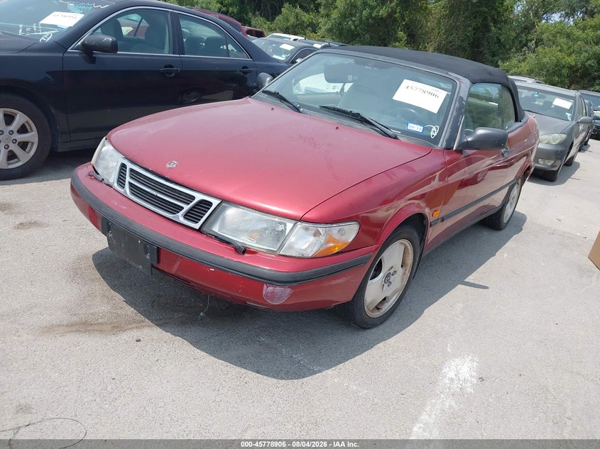 1998 Saab 900 VIN YS3DF78N8W7005268 IAAI salvage auction — NORMAL WEAR, Original (Texas), sold $100 on 2026-08-10 (photo 2)