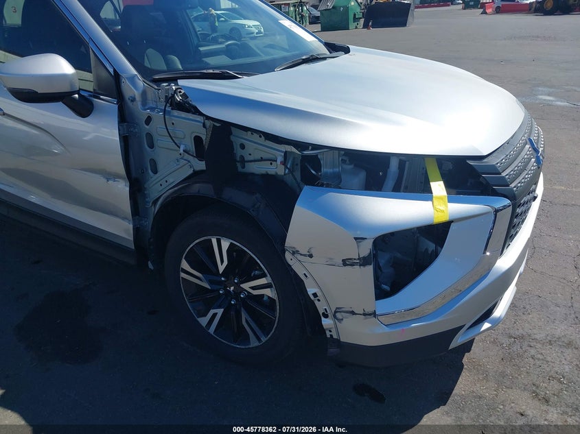 2026 Mitsubishi Eclipse cross VIN JA4ATWAA8TZ016303 IAAI salvage auction — RIGHT SIDE, Salvage Title, sold $11,150 on 2026-08-05 (photo 6)