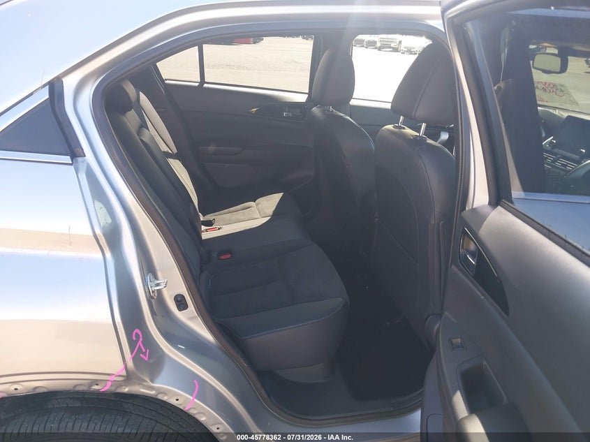 2026 Mitsubishi Eclipse cross VIN JA4ATWAA8TZ016303 IAAI salvage auction — RIGHT SIDE, Salvage Title, sold $11,150 on 2026-08-05 (photo 8)