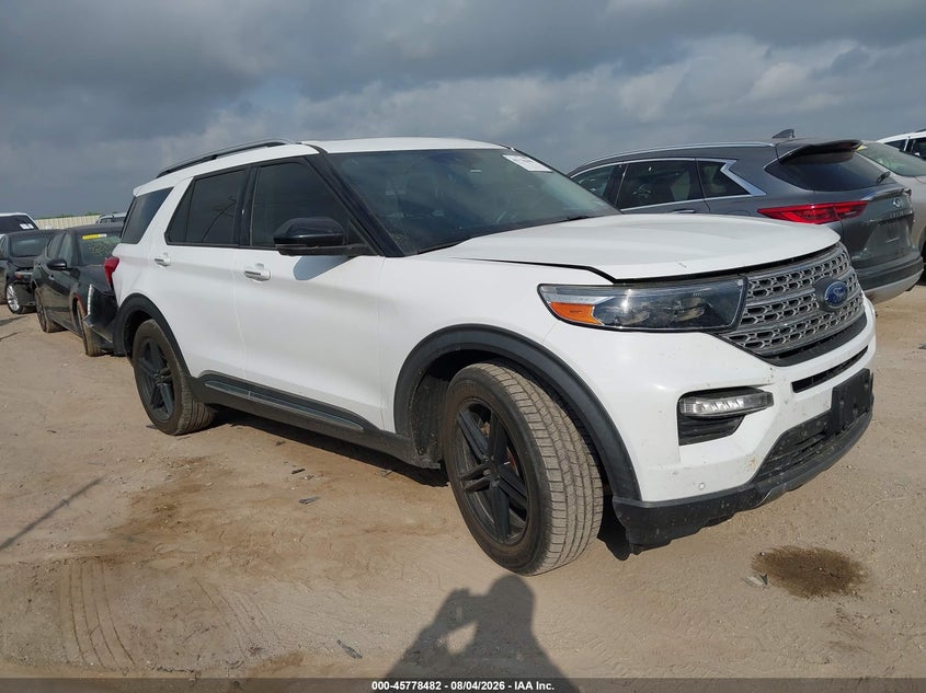 2020 Ford Explorer VIN 1FMSK7FH8LGC27825 — IAAI salvage auction photo